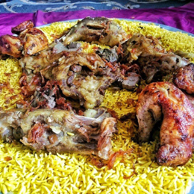 مطعم سماء ديرتي فى البحرين