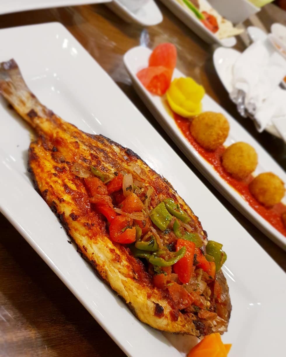 مطعم هوم ميد فوود