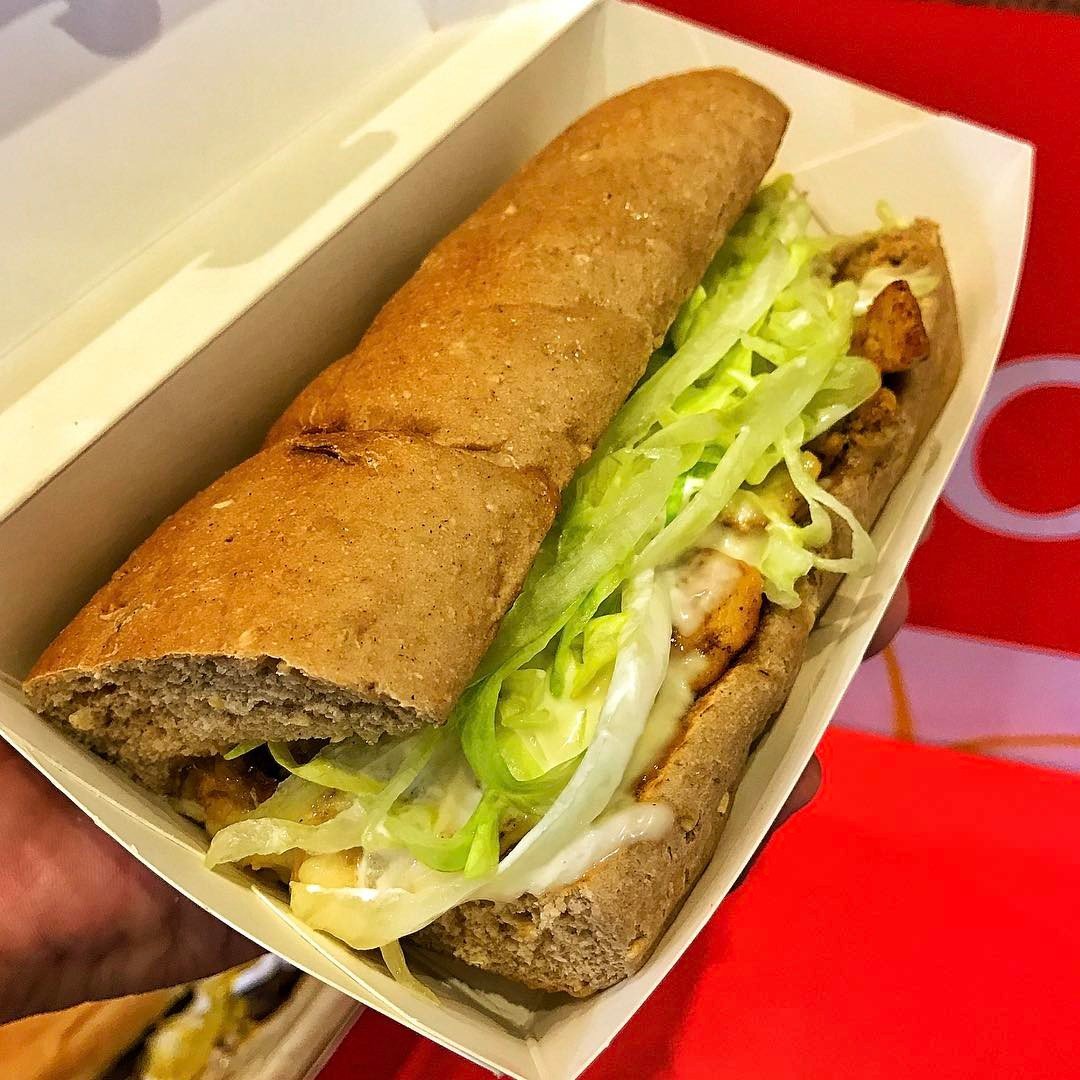 مطعم سبز ستيشن