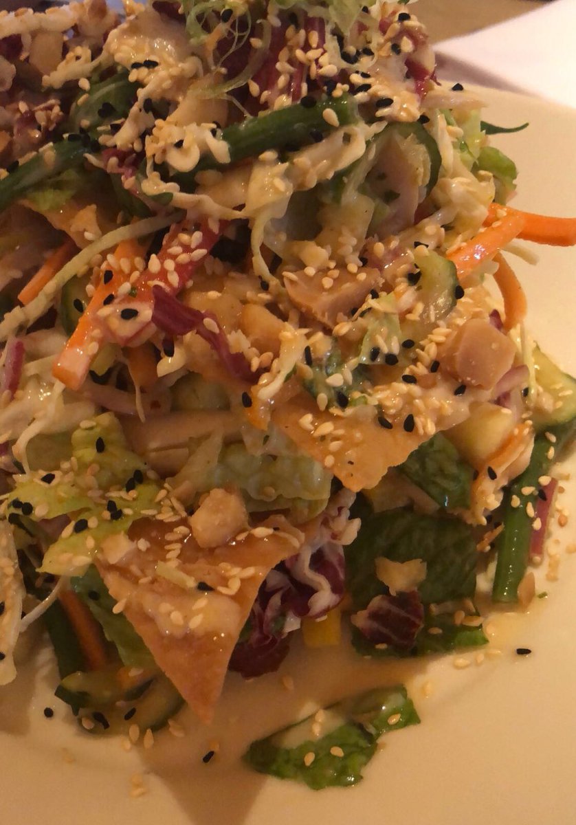مطعم تشيز كيك فاكتوري