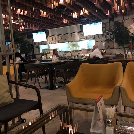 مطعم وكافيه ممنون في البحرين