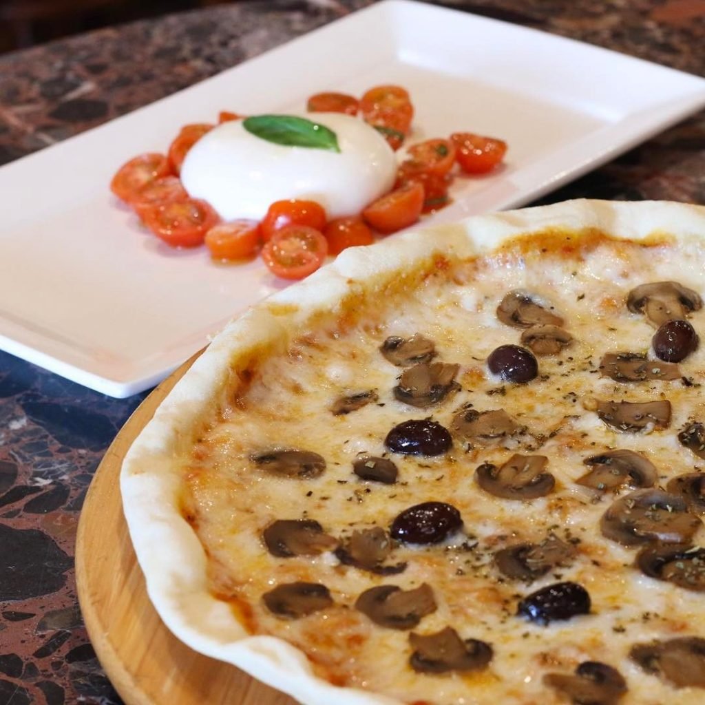 مطعم اسكفالي