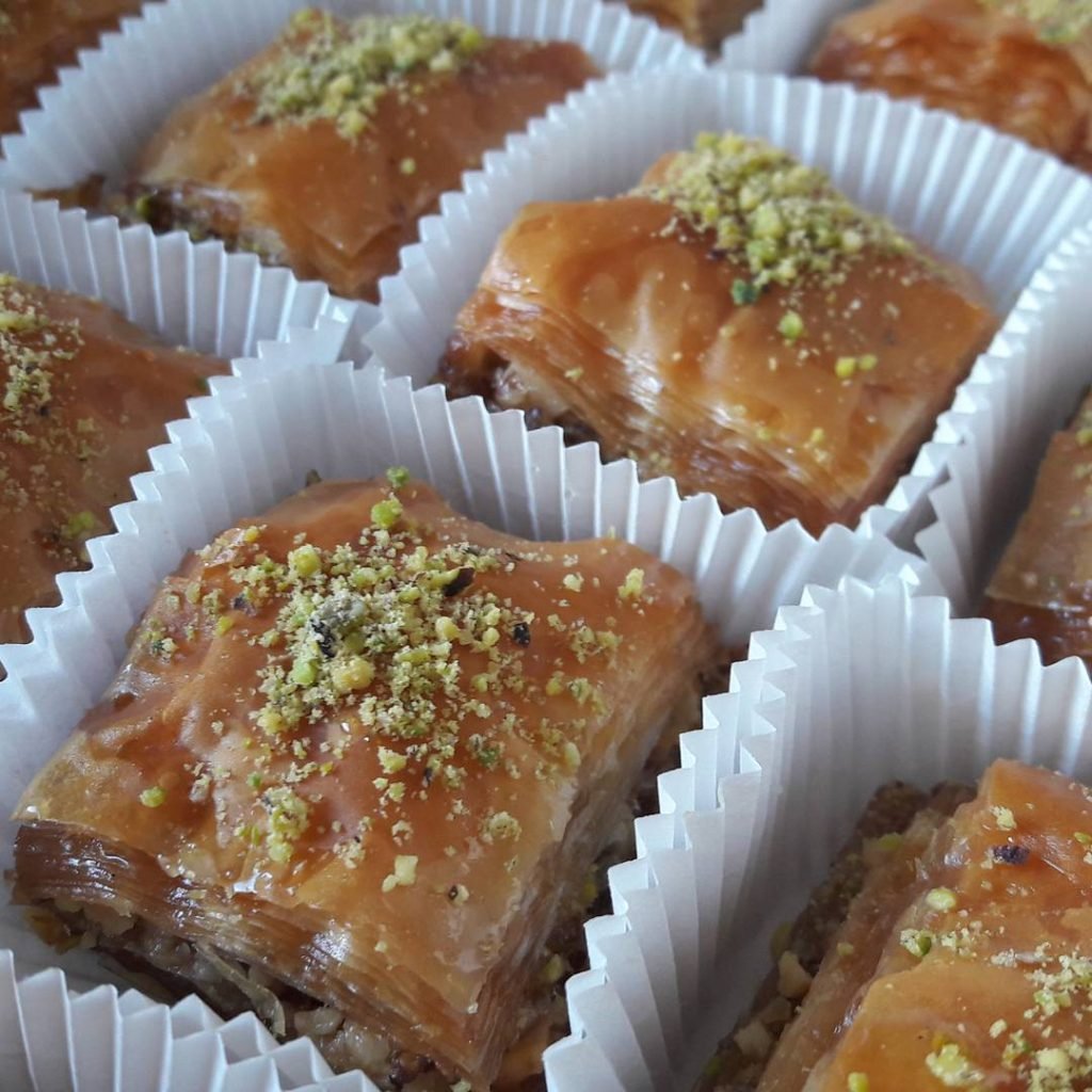 مطعم بكلافي