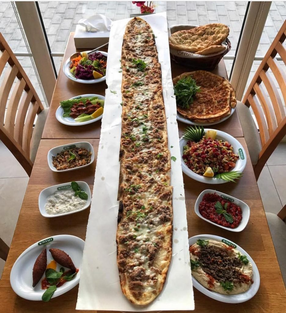 مطعم  كونيلى أحمد أوسطى