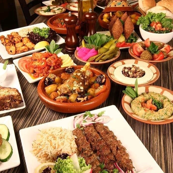 مطعم في السالمية مفتوح 24 ساعة