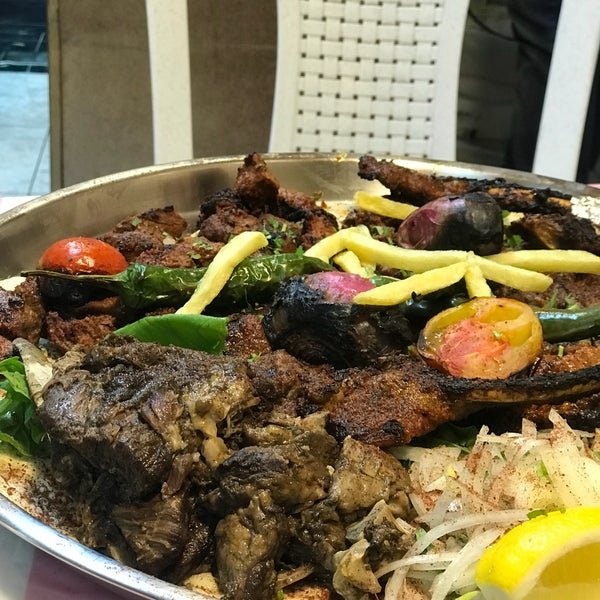 مطعم قصر المسكوف العراقي البحرين