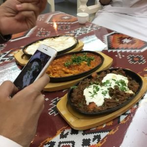 مطعم النفق الشعبي البحرين