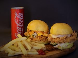 مطعم تشيكي اكسبرس