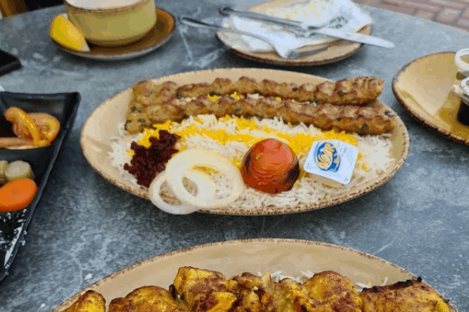 مطعم الأبراج المحرق البحرين ( الأسعار + المنيو + الموقع )
