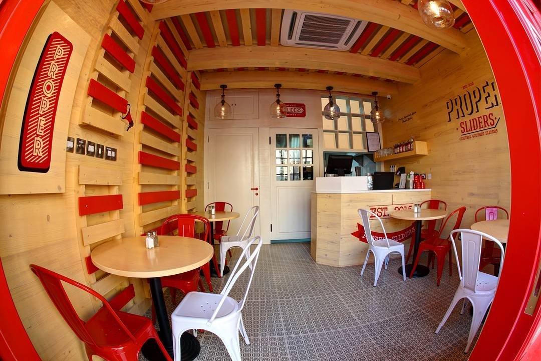 مطعم بروبر سلايدرز الجهراء (الاسعار+المنيو+الموقع)
