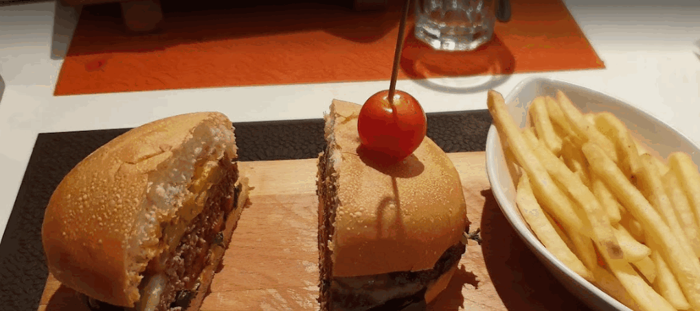 مطاعم البحرين