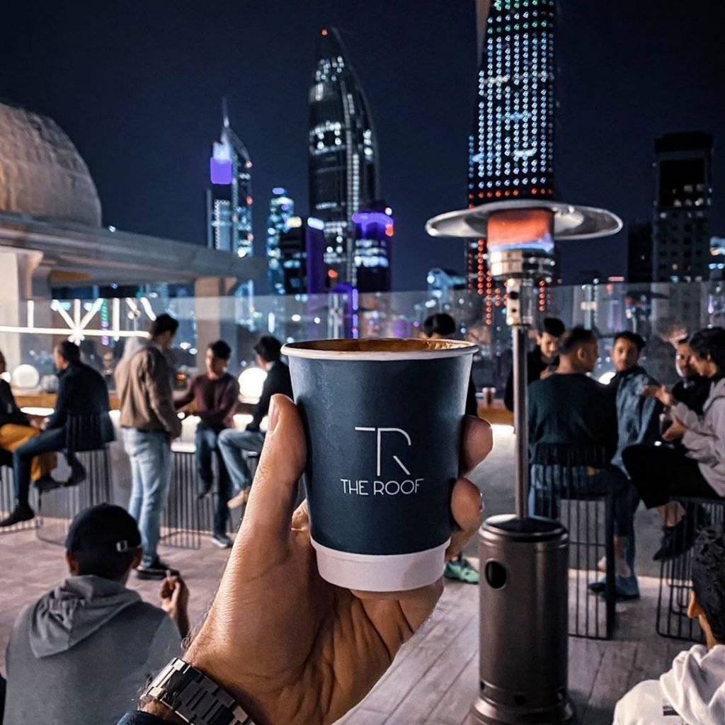 مقهى ذا روف سويت بنيد قار