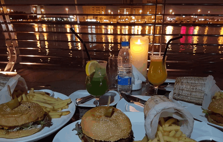 مطاعم البحرين