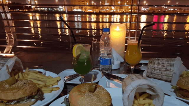مطعم ولاونج شيز ألن ( الأسعار + الموقع )