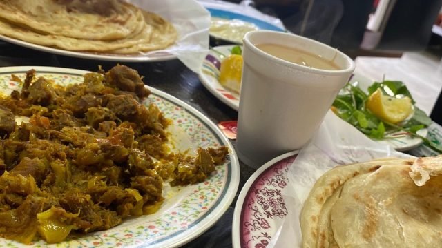 مطعم وردة غرناطة الكويت (الأسعار + المنيو + الموقع)